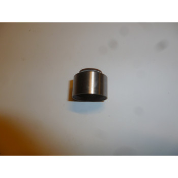 Колпачок маслосъемный TDК 30 4L/Oil baffle